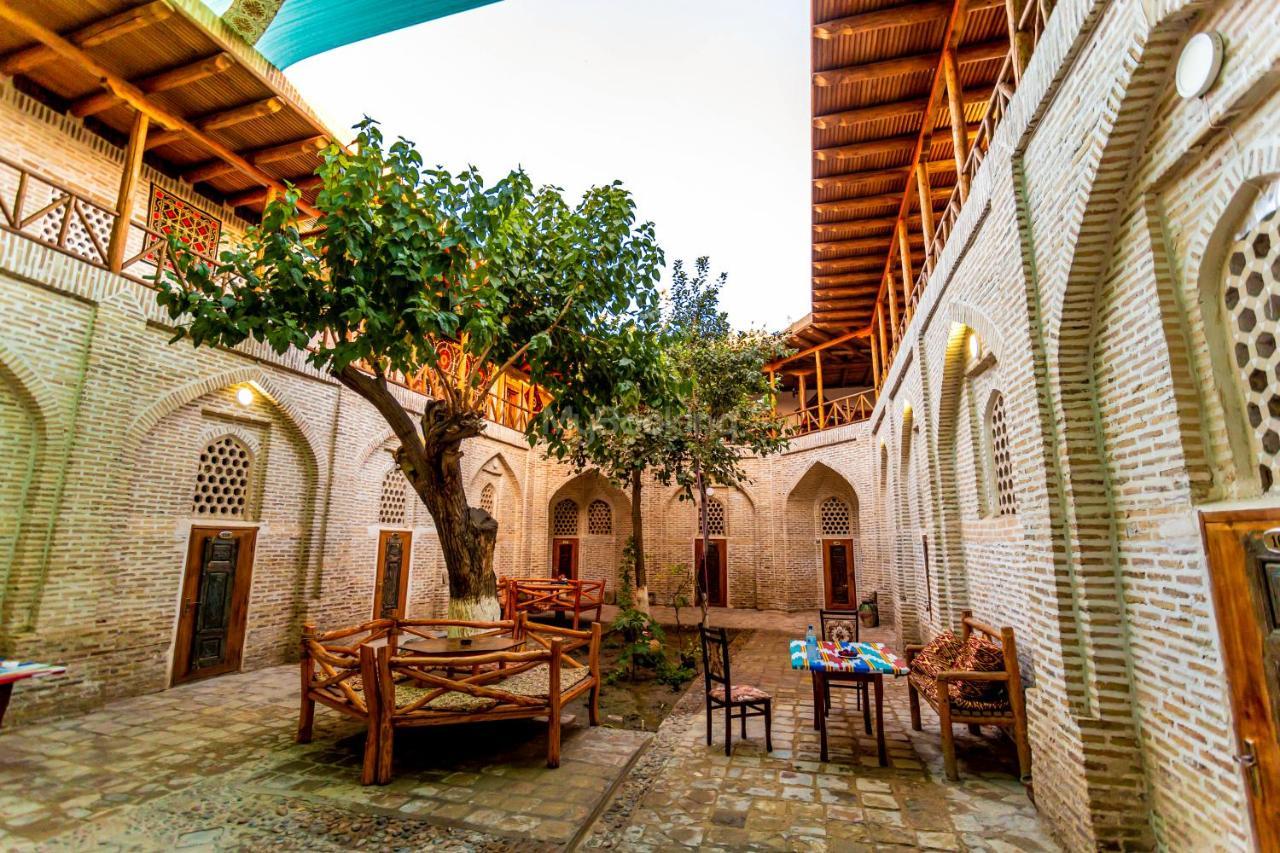 Okhun Madrasah15Th-16Th Century Hotel Bukhara Exterior photo